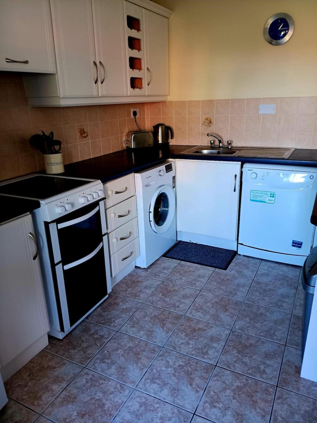 Spacious Apartment, Enniscrone