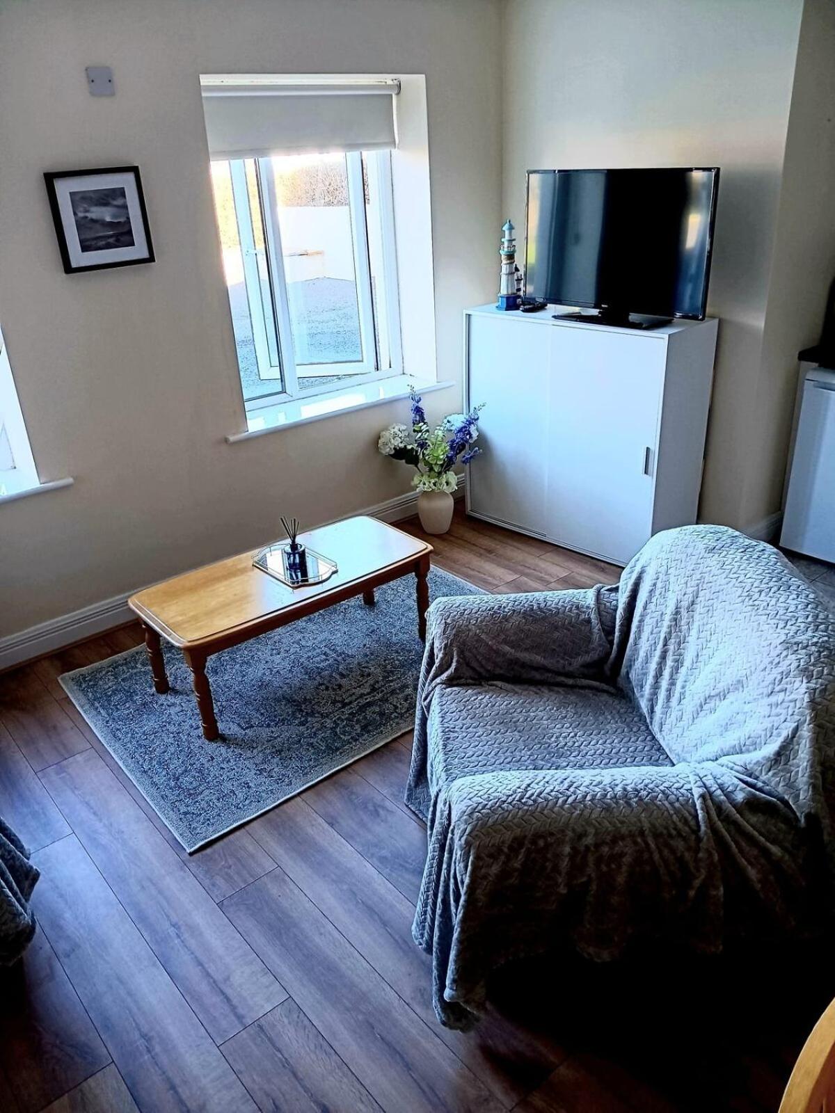 Spacious Apartment, Enniscrone