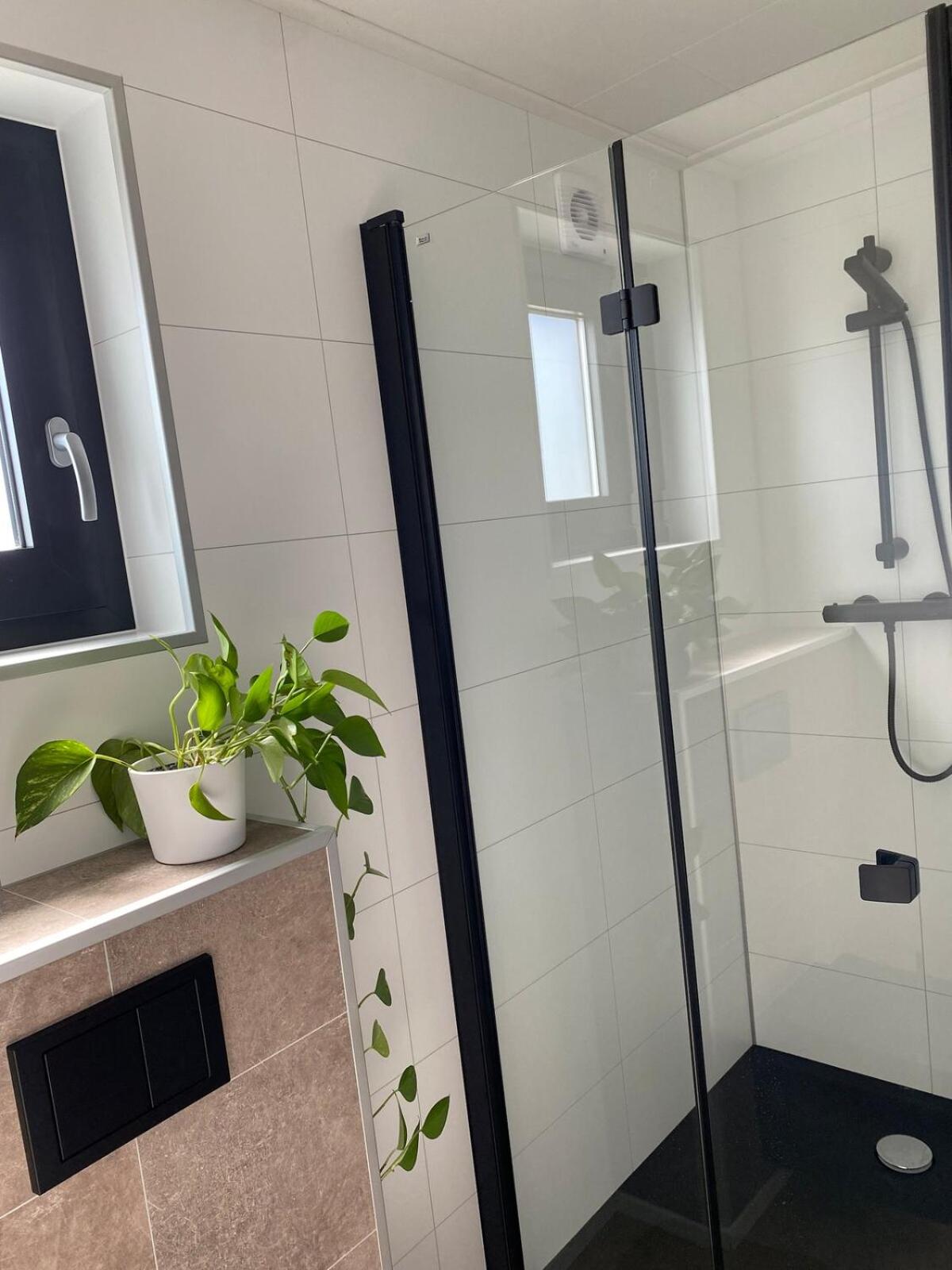 De Eend - Tiny house in de Zeeuwse Natuur