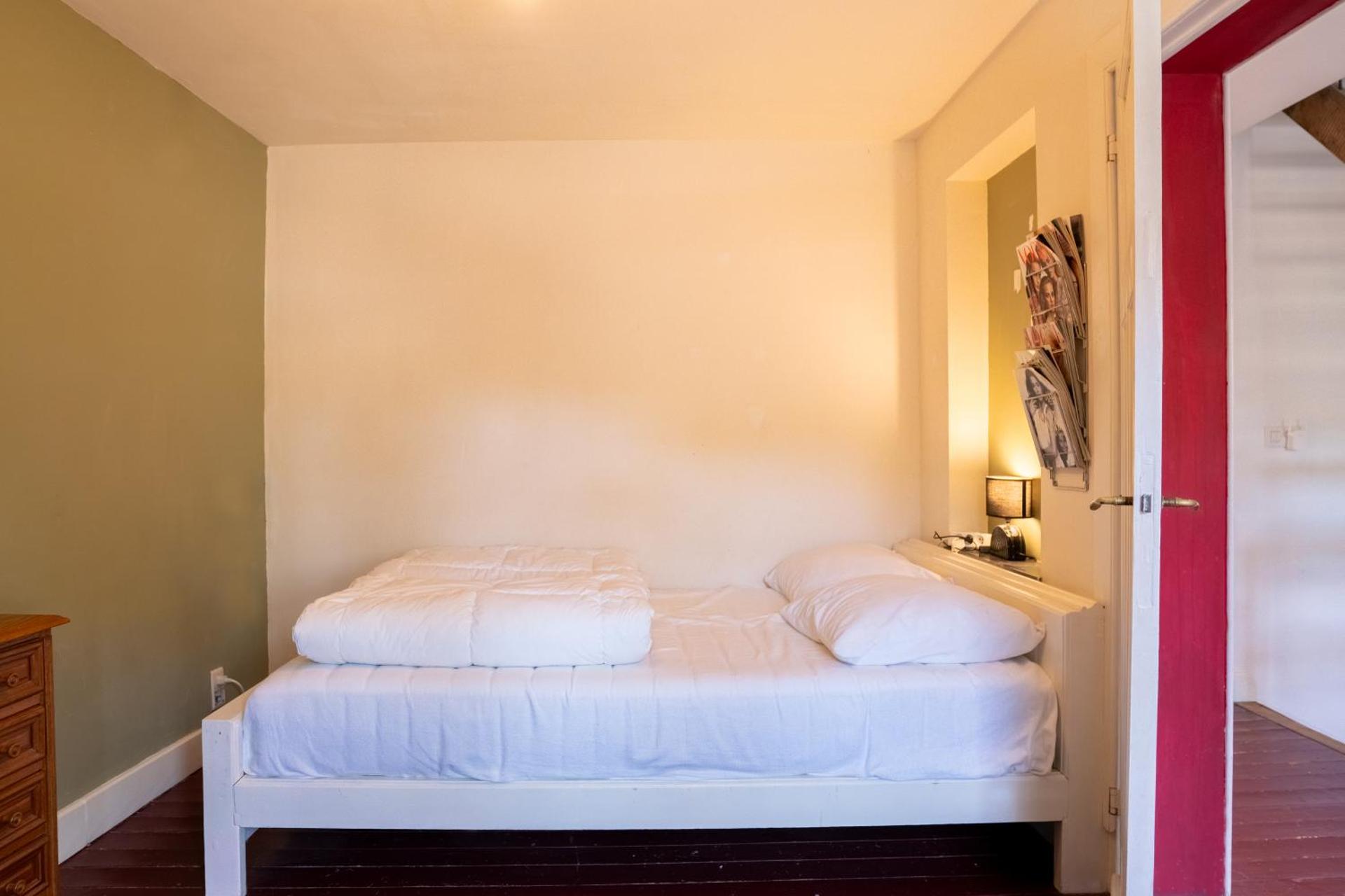 Maas Suites - The French House