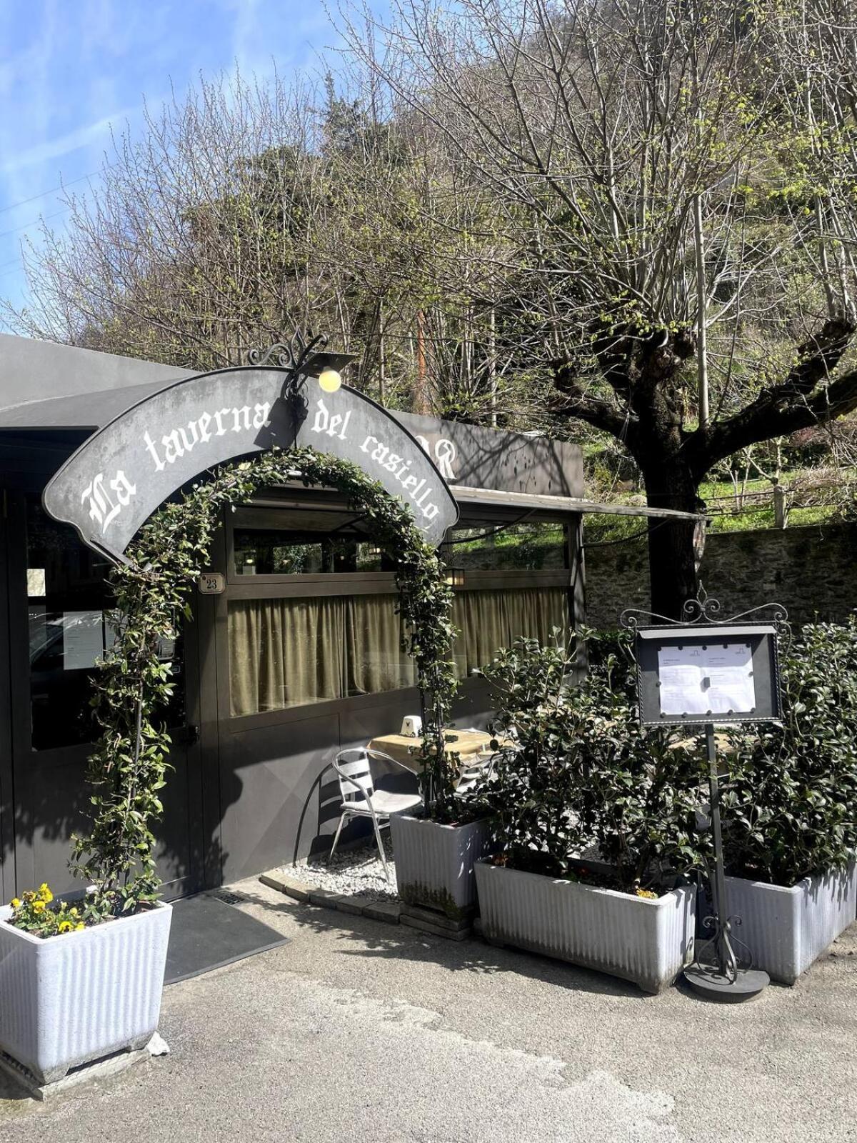 Castello Camelia & Oleandro - View of Lake Como