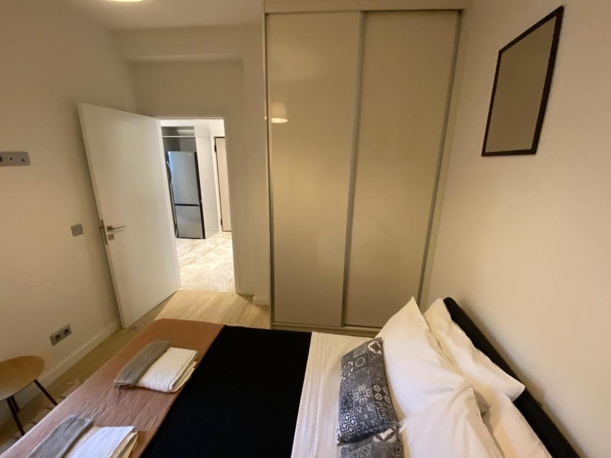 Holy 2 Bedrooms Apartment in Marousi