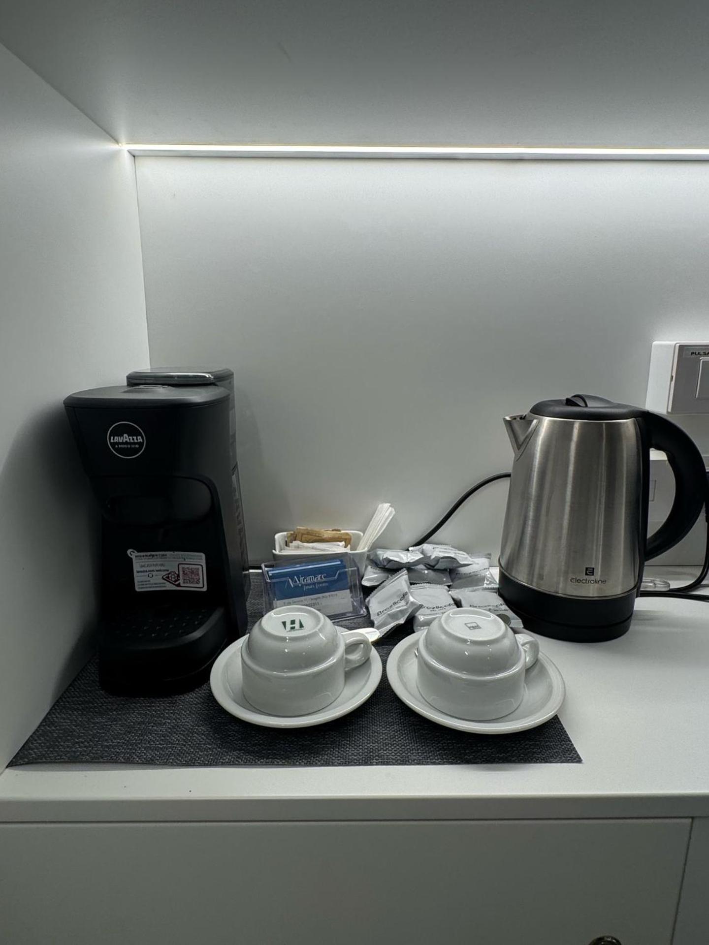 Coffee/tea facilities