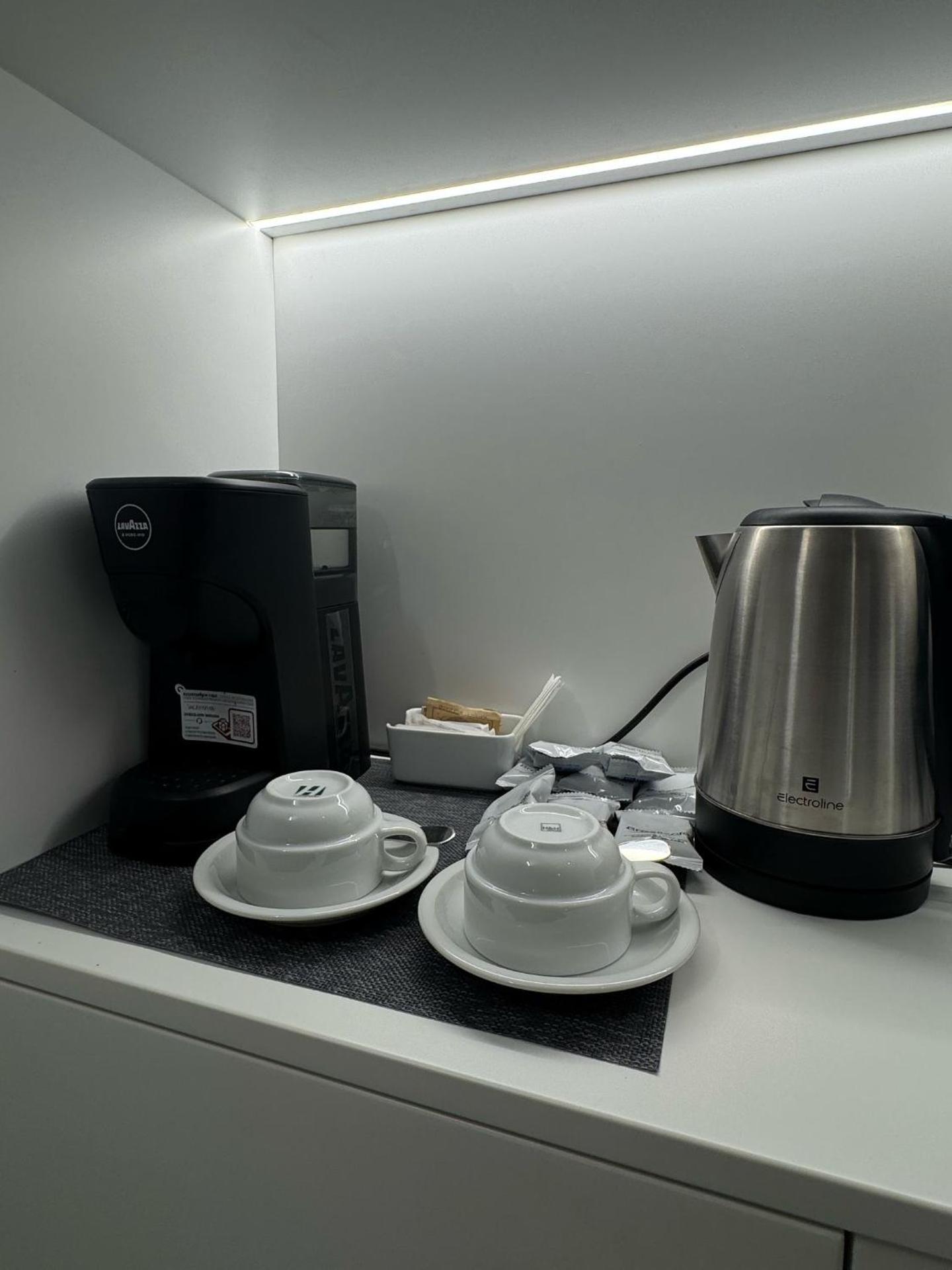Coffee/tea facilities