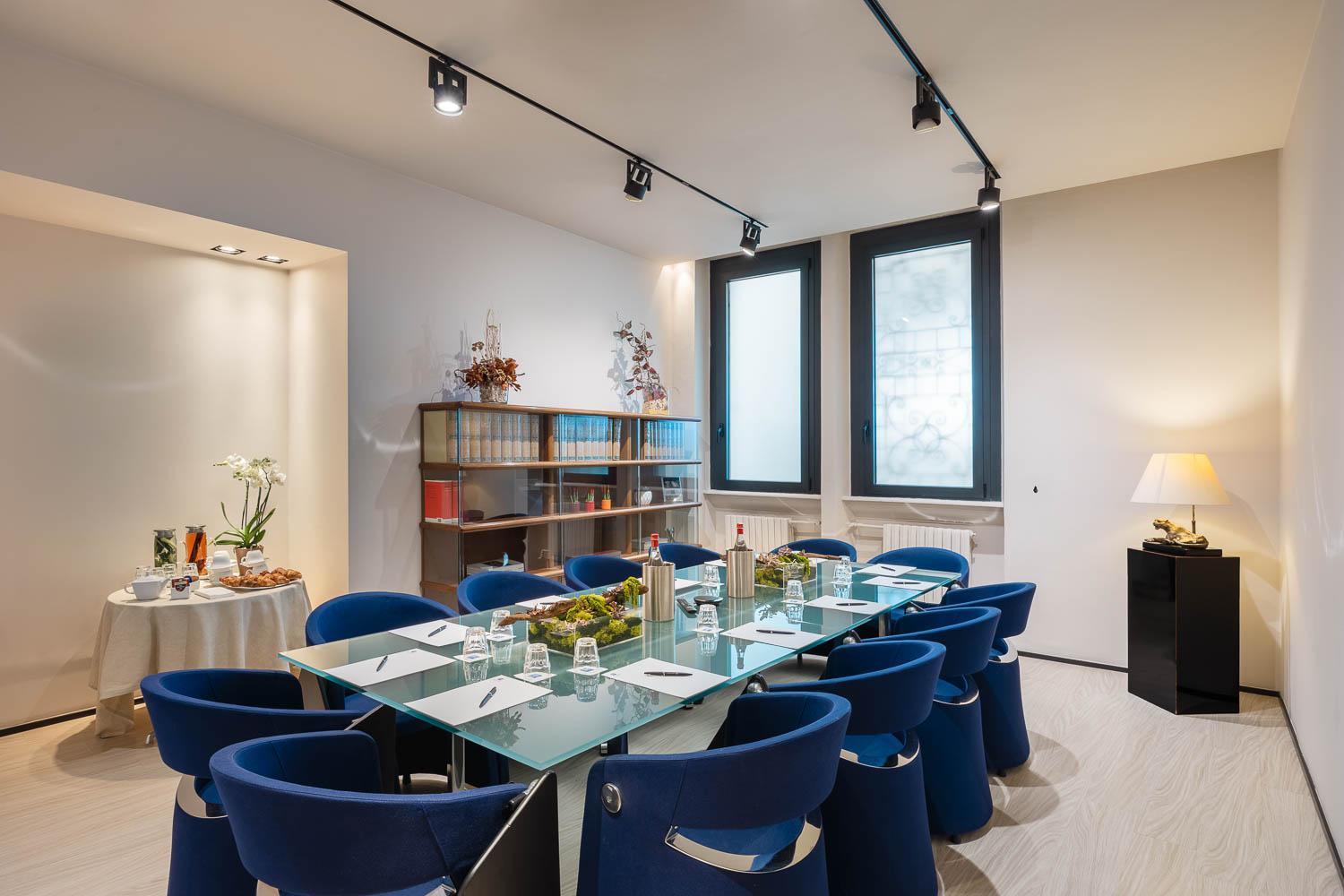 Meeting/conference room