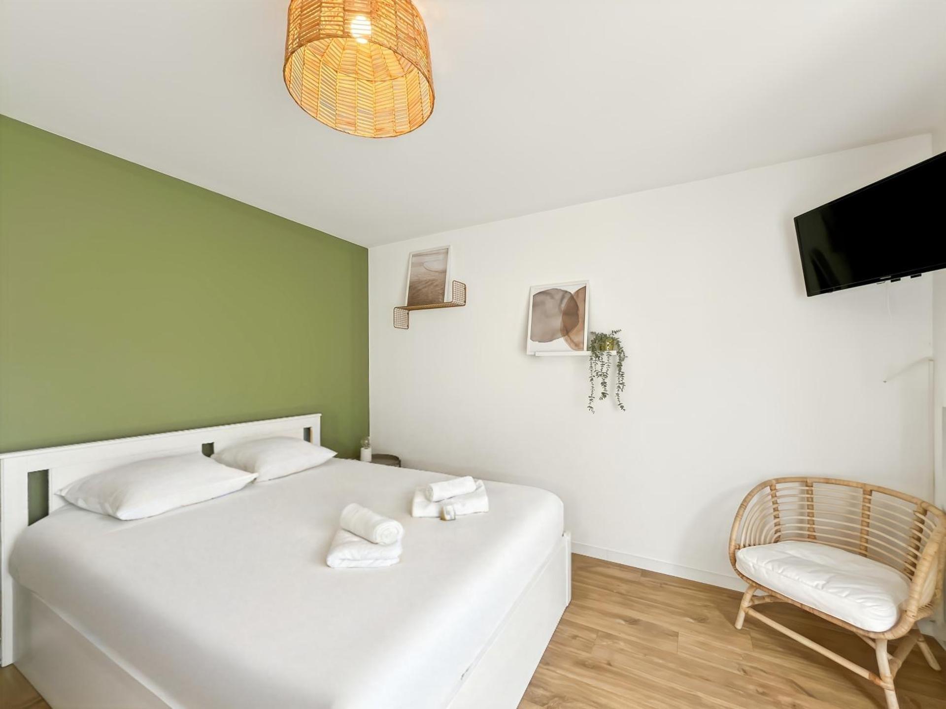 Escale Dinardaise - Balcon & Garage Privé - Plage