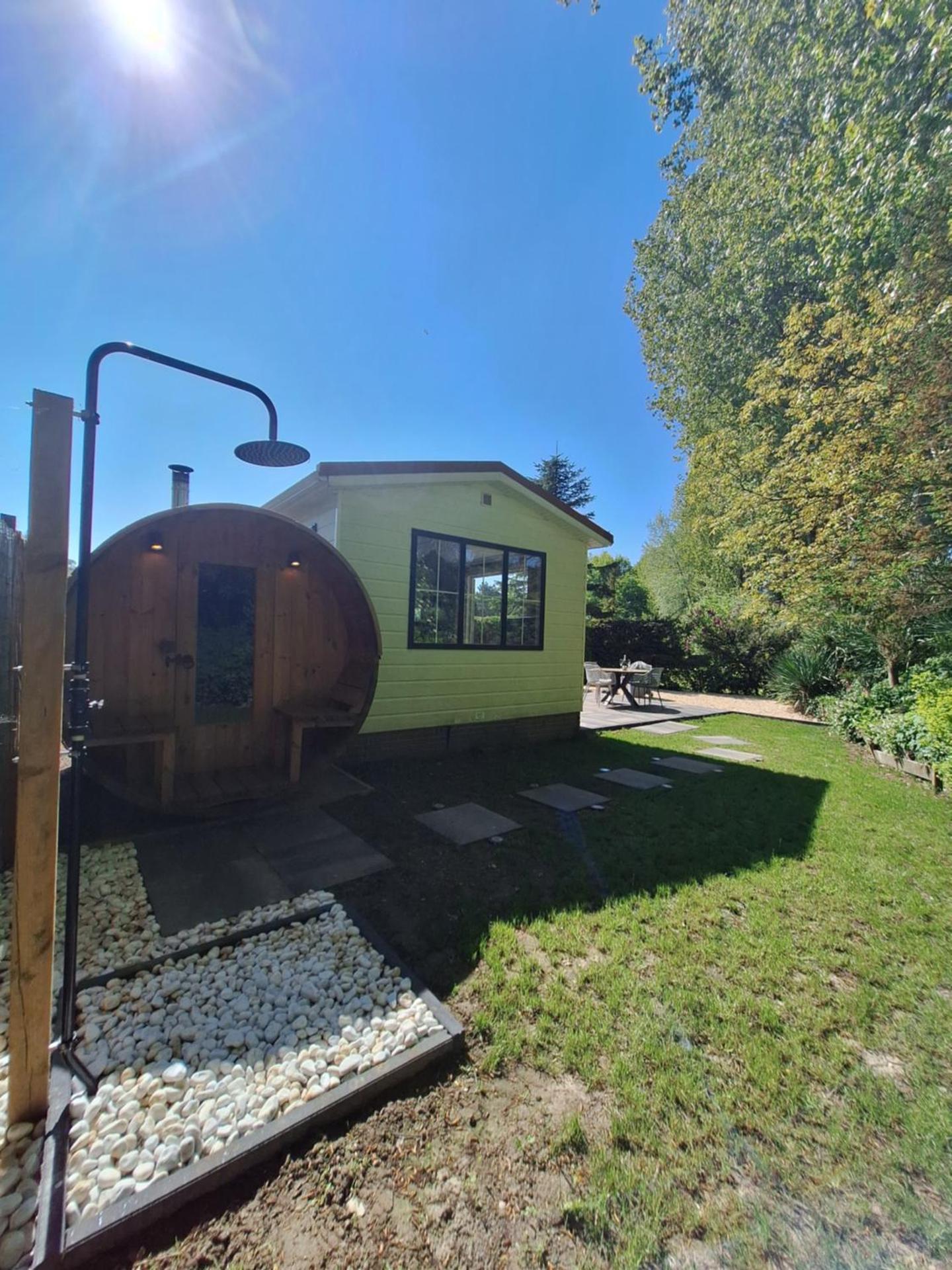 Stelle Maris Wellness, carefree enjoyment! Private Sauna & Hottub in Zeeland, Airco, Free Wifi and more!