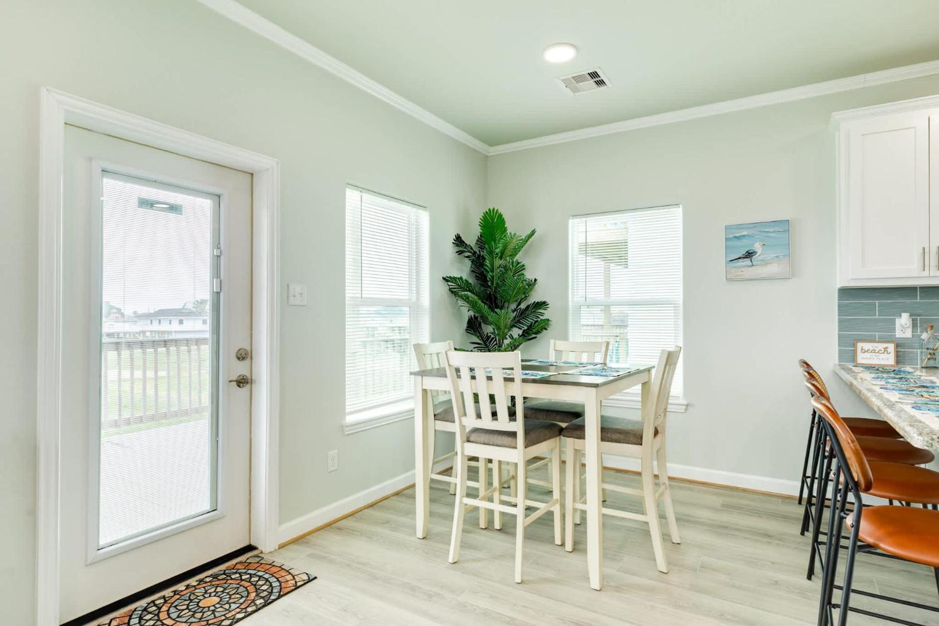 Paradise Found - Great Location - Family Friendly