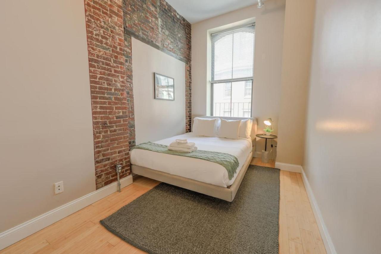 Simple Spacious Apartment