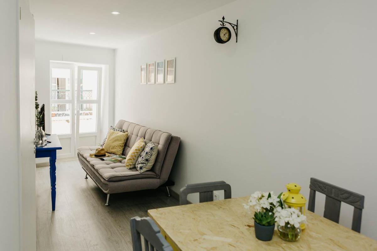 Dandy's Blue Apartments