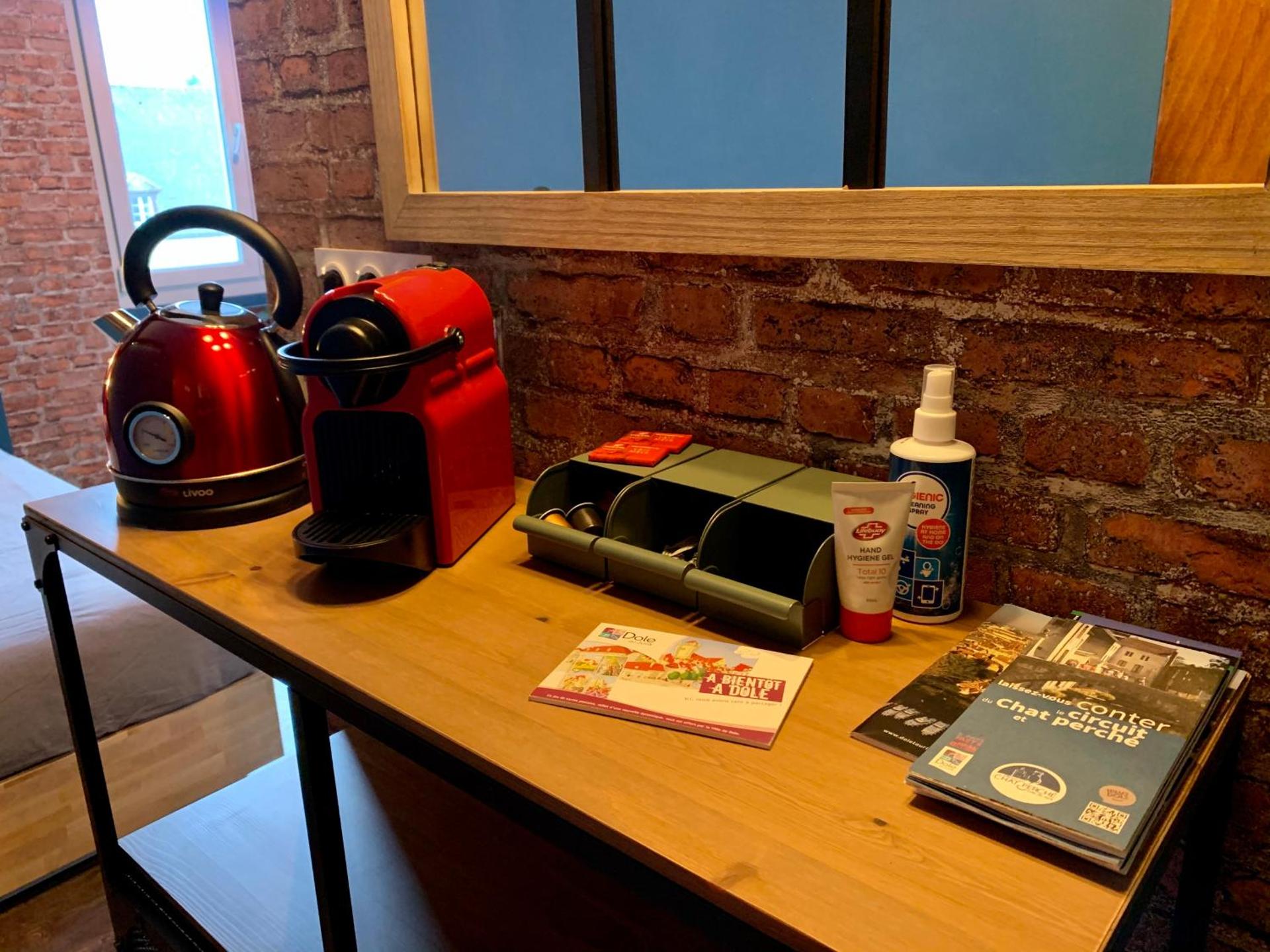 Coffee/tea facilities