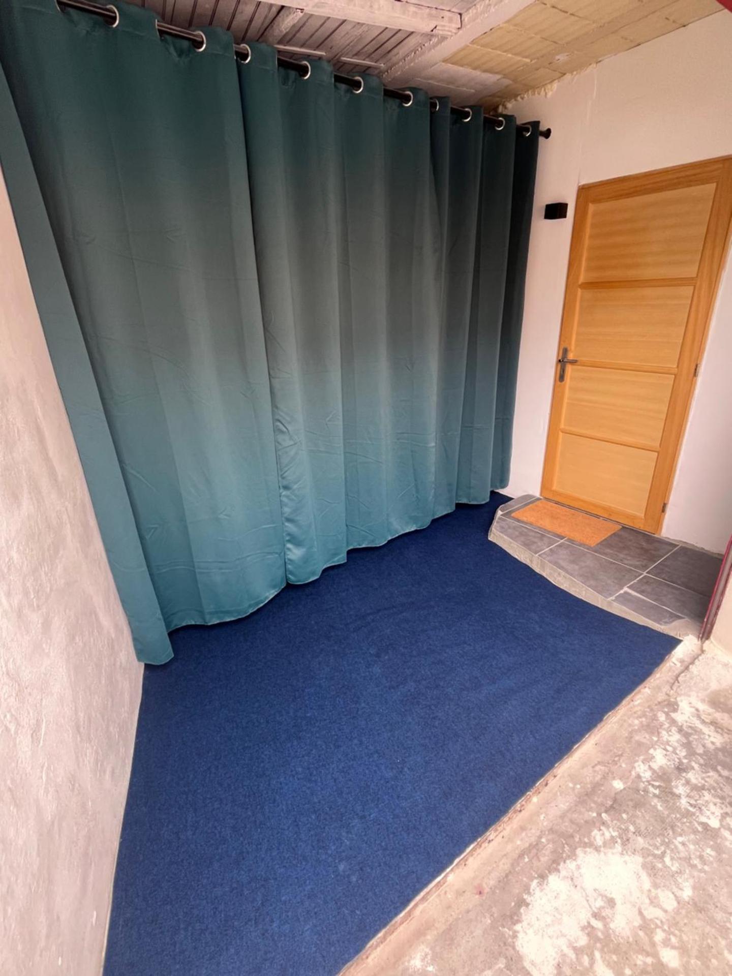 Chambre et Spa Sud Doré avec Piscine en saison