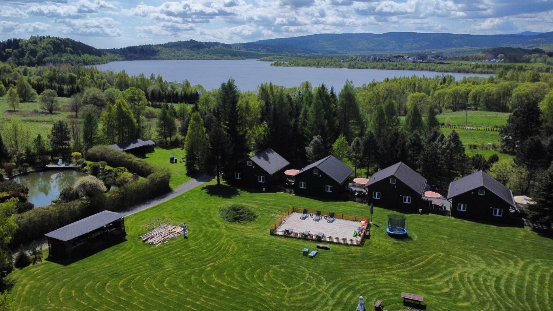 Stanica pod Zadzierną Domki całoroczne