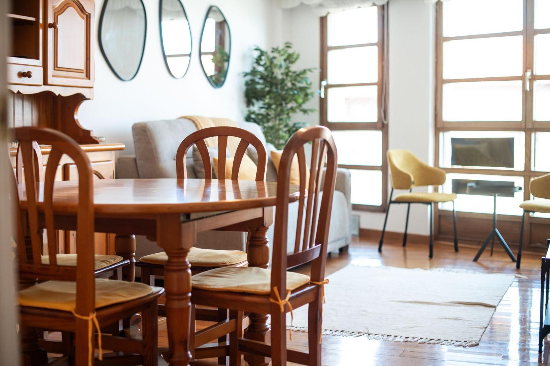 Bocana del Puerto, apartamento en Llanes con vistas al mar VUT-3242-AS