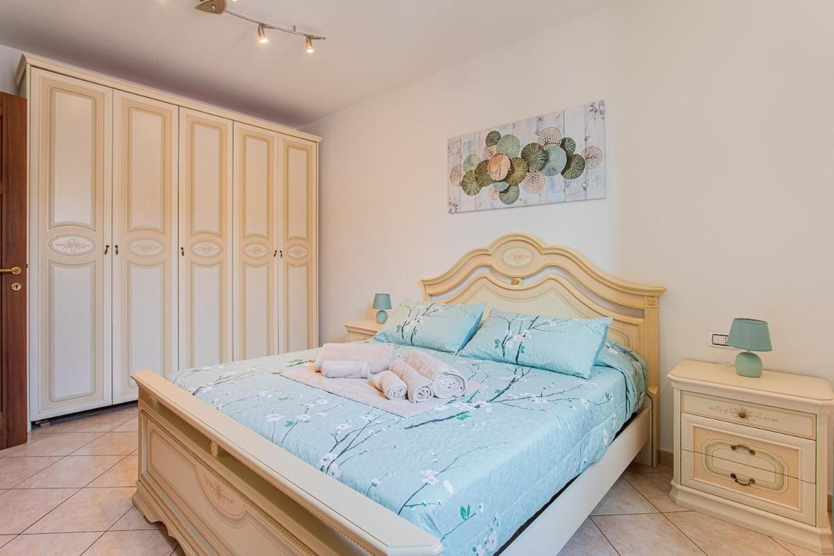 Oasi in Prato private parking