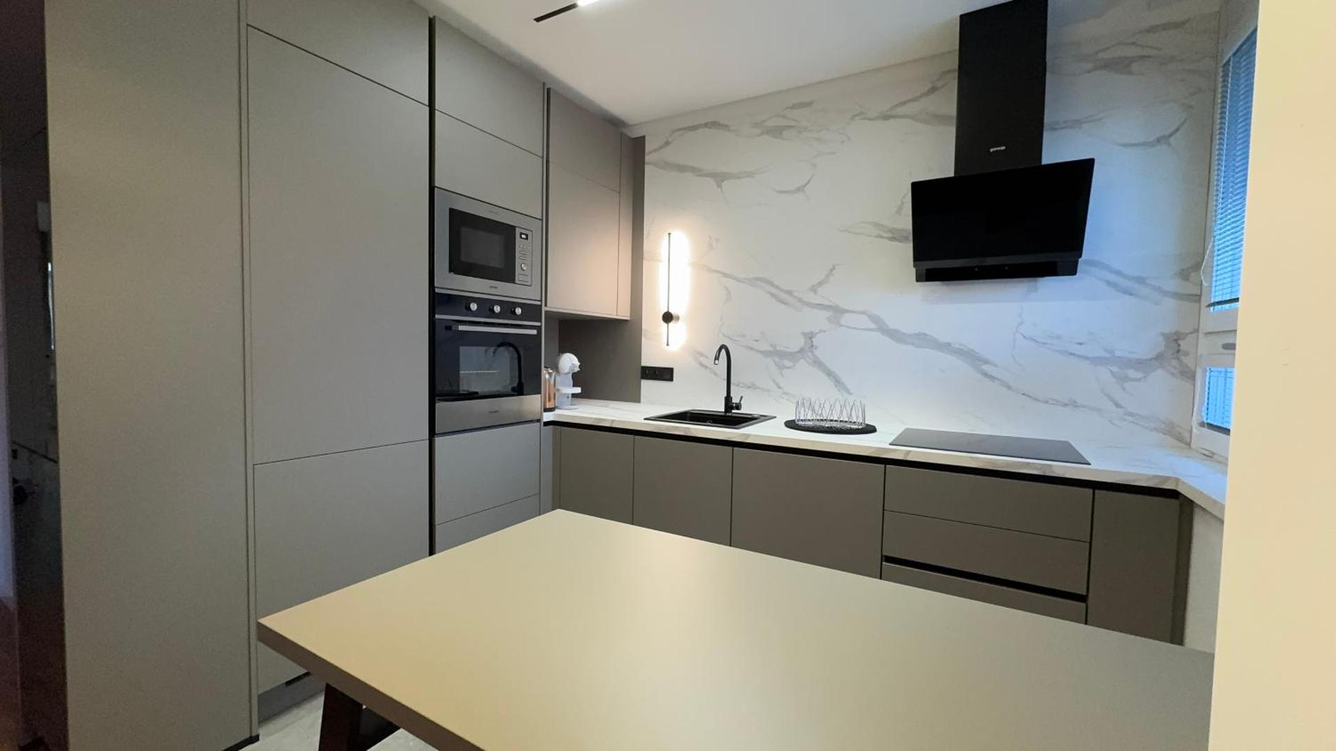 Kitchen or kitchenette