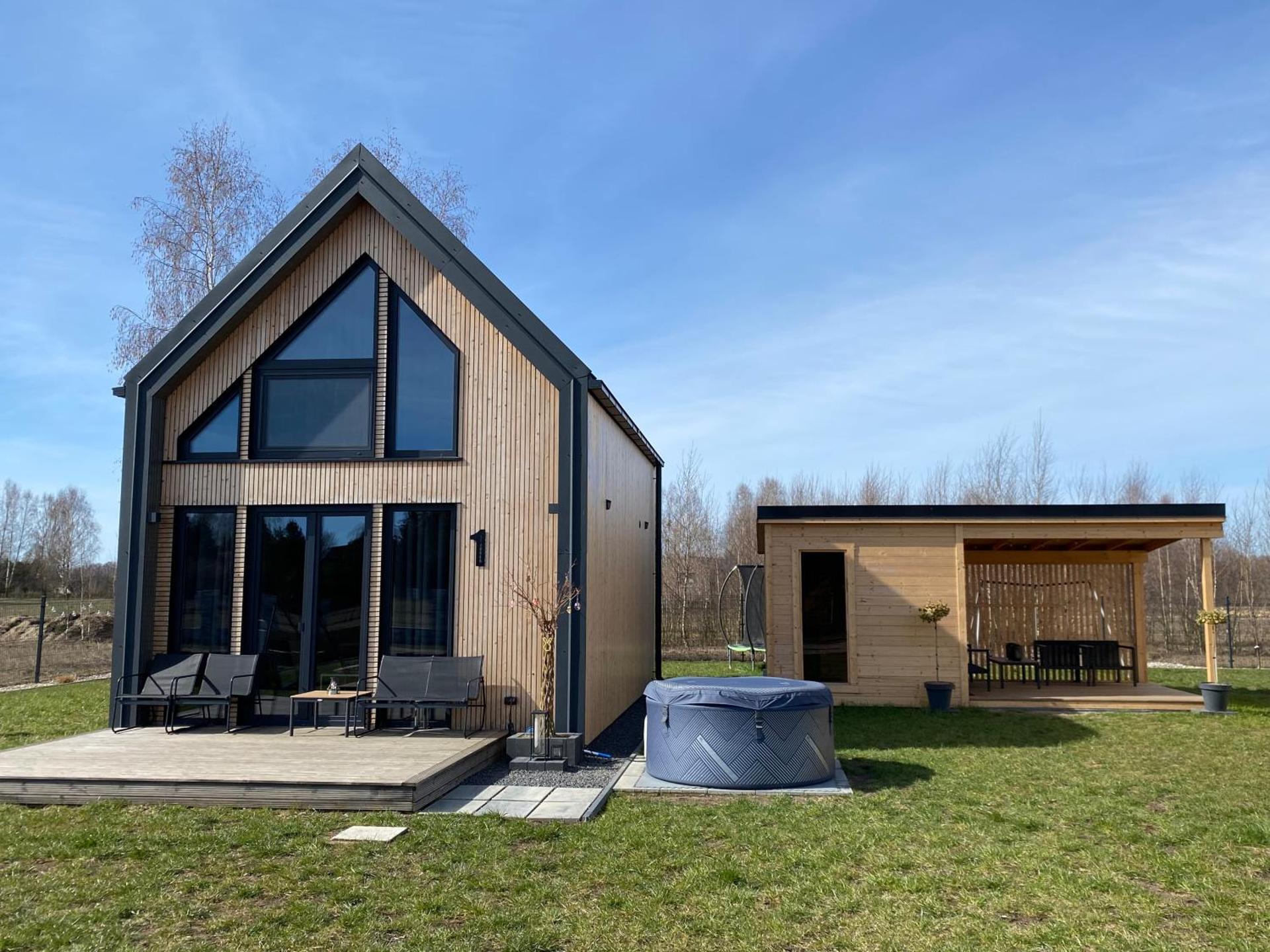 Mazurska Stodoła Na Półwyspie Pilchowskim