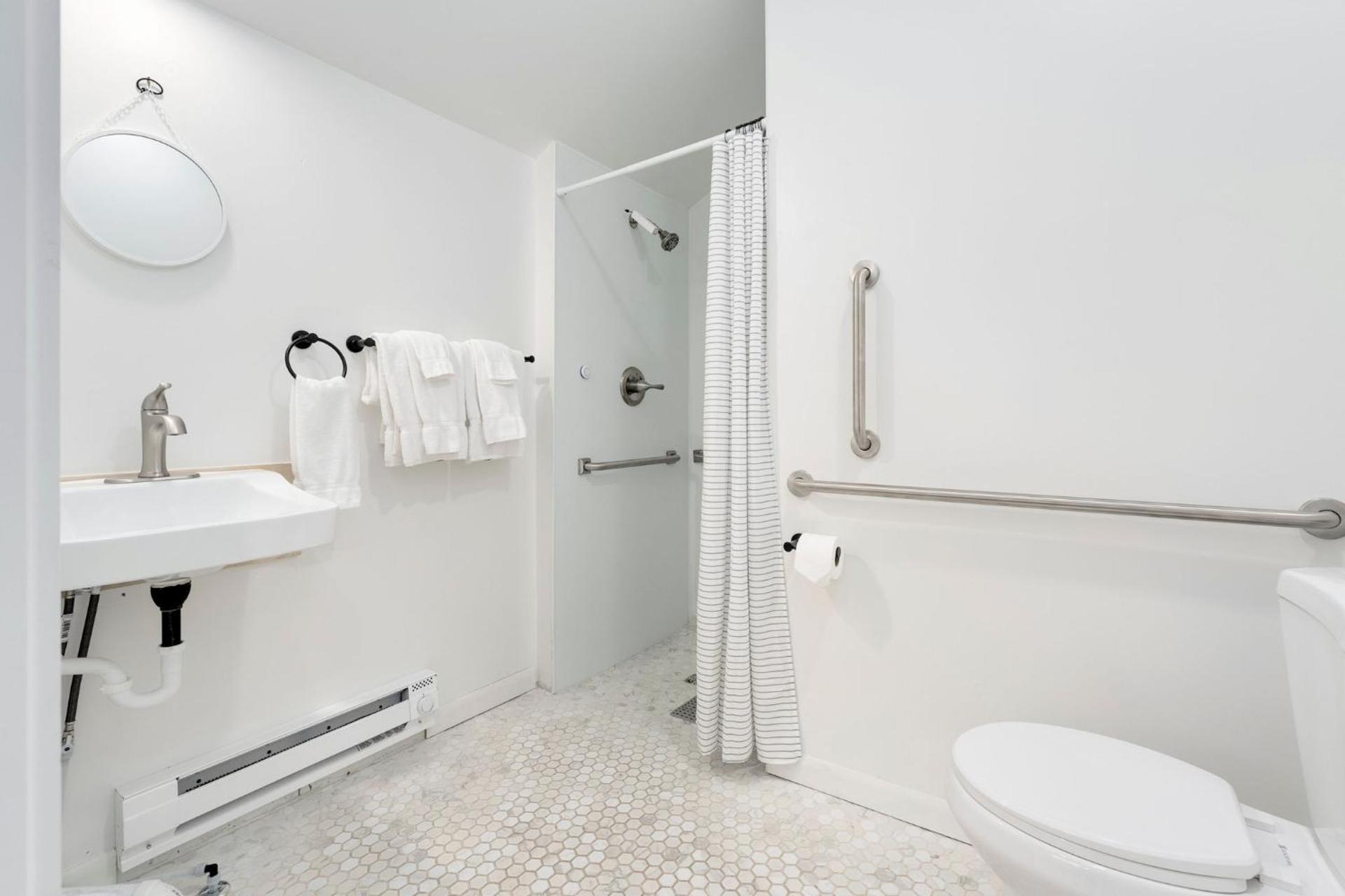 Queen Studio - Disability Access