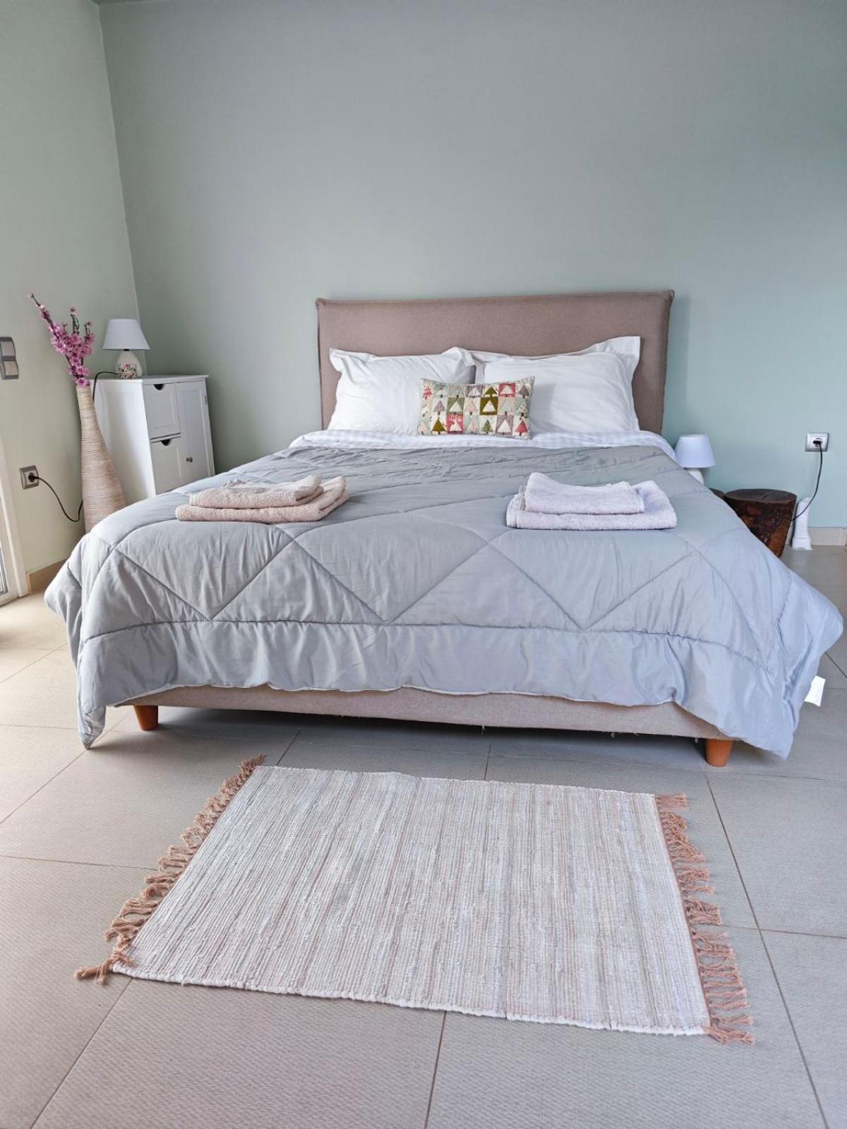 Melissafarm Guest House