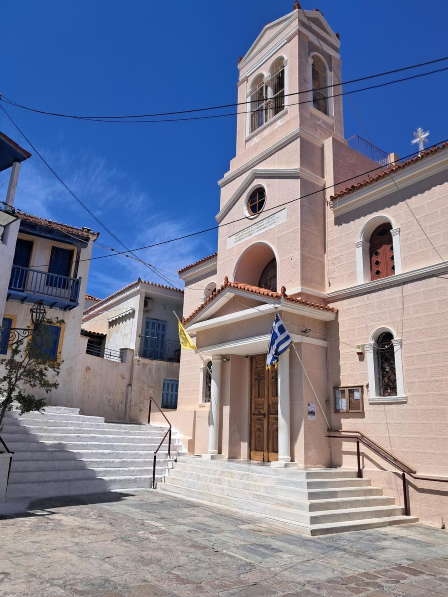 La casa Historical center of Poros