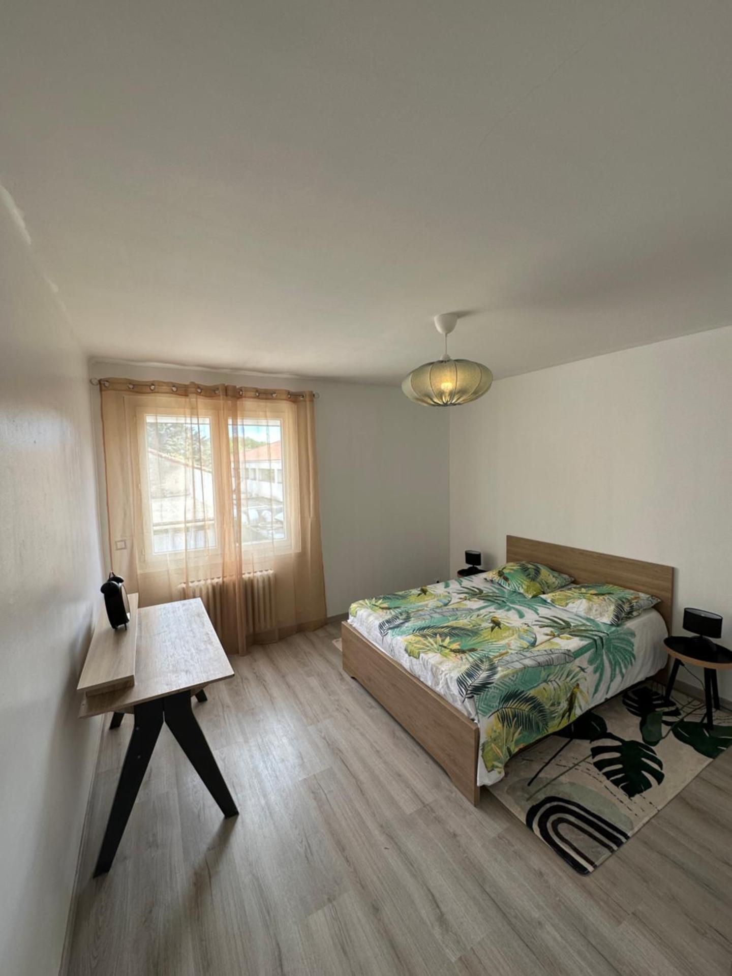 Appartement Lumineux avec Balcon