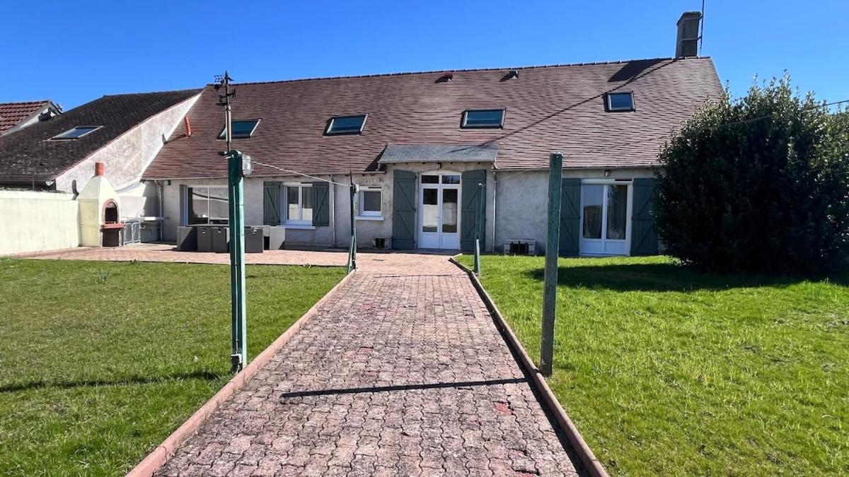 Gite l'Escapade- 8 people- Near castles-2 hours 15 minutes from Paris