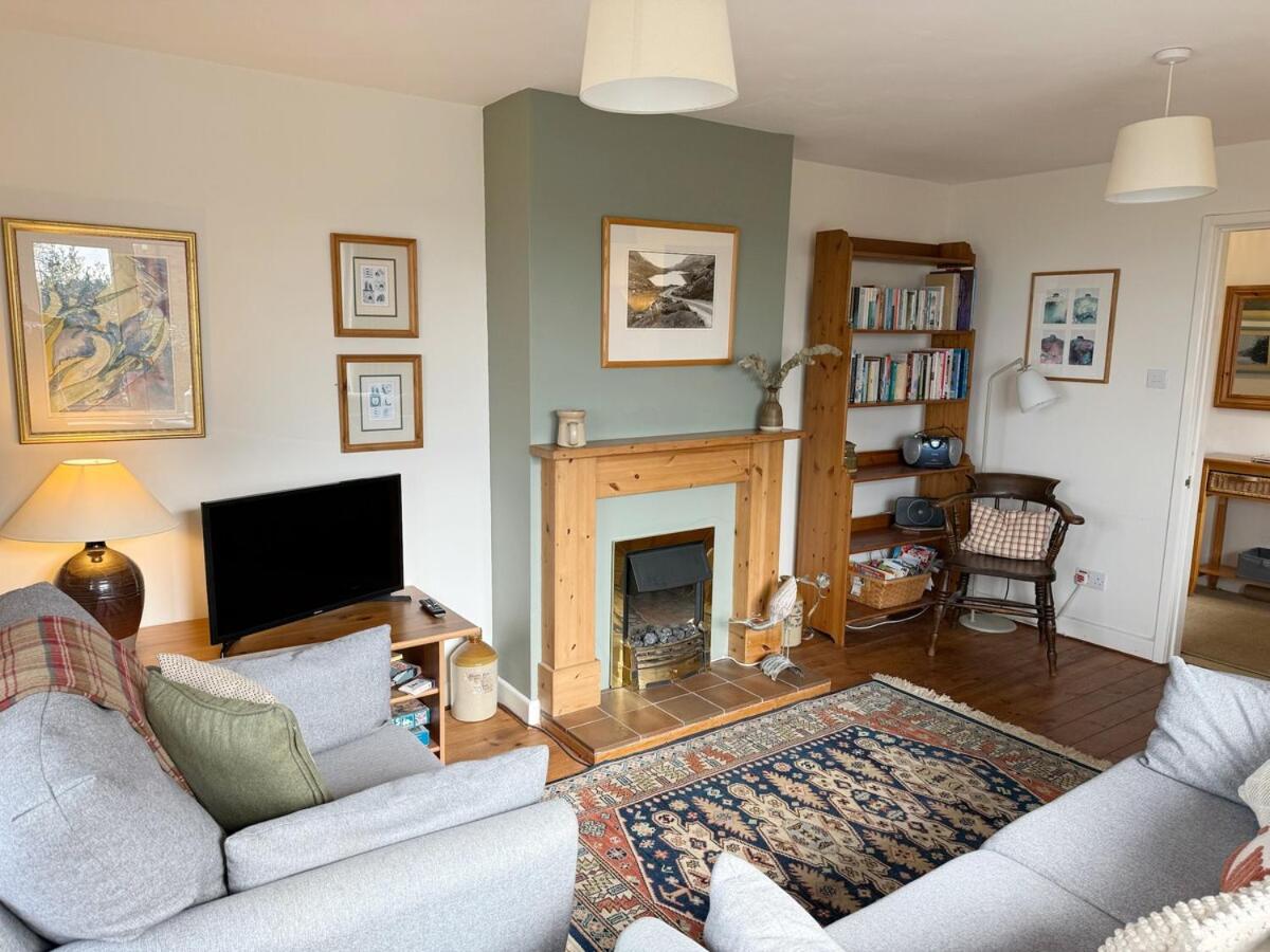 Yew Tree Cottage - walks from the door