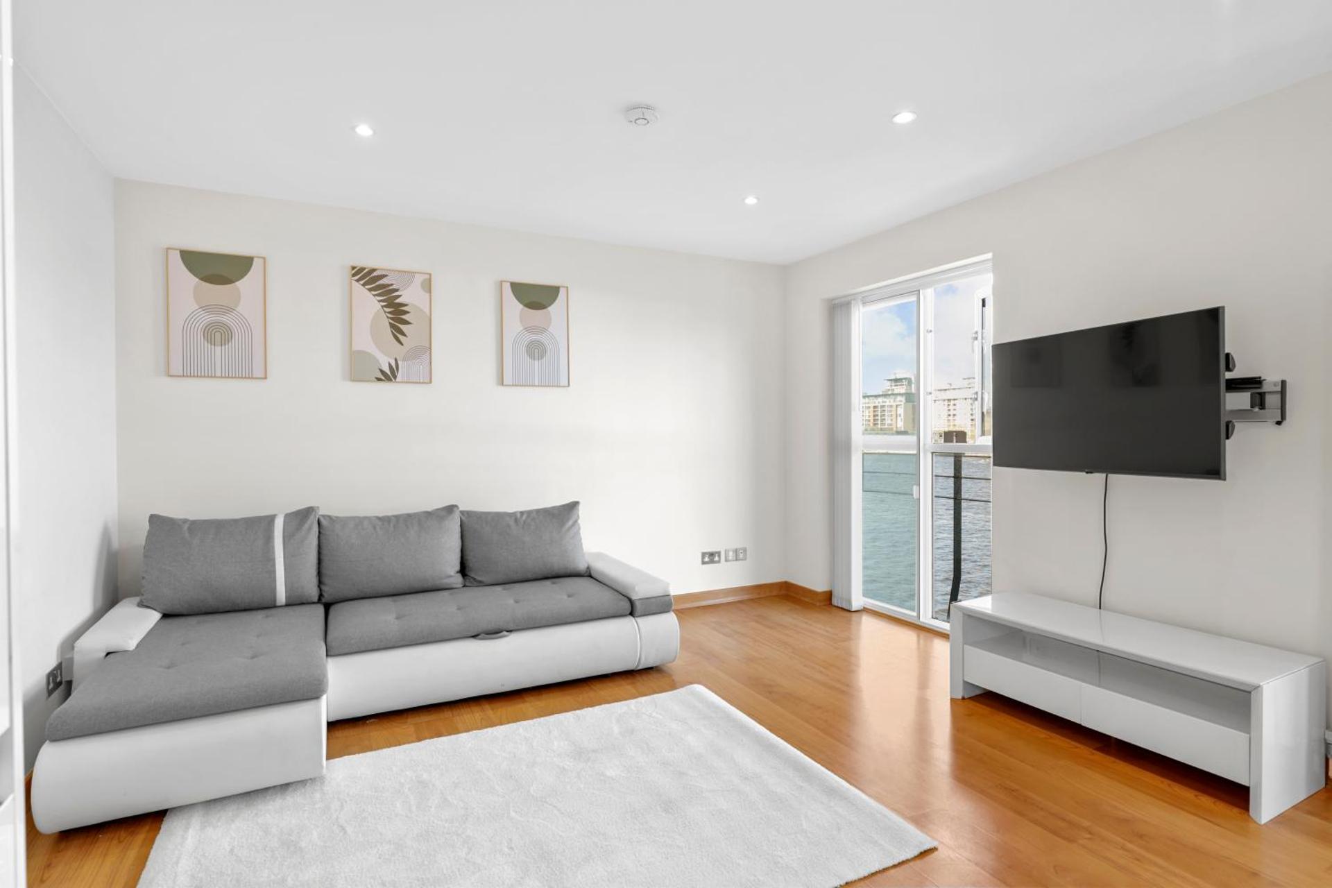 Lovely 2 Bedroom Apartment 5 Min Walk from ExCel