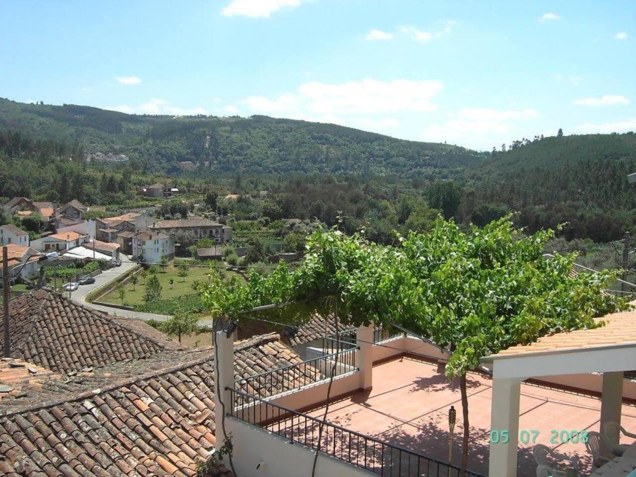 Retiro na Natureza - Casa com piscina