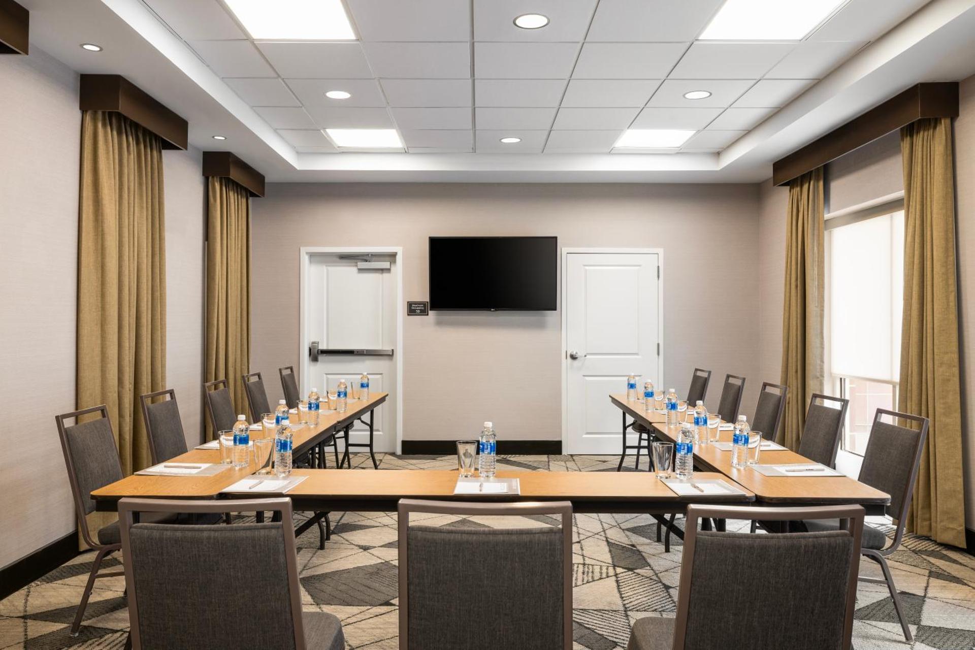 Meeting/conference room