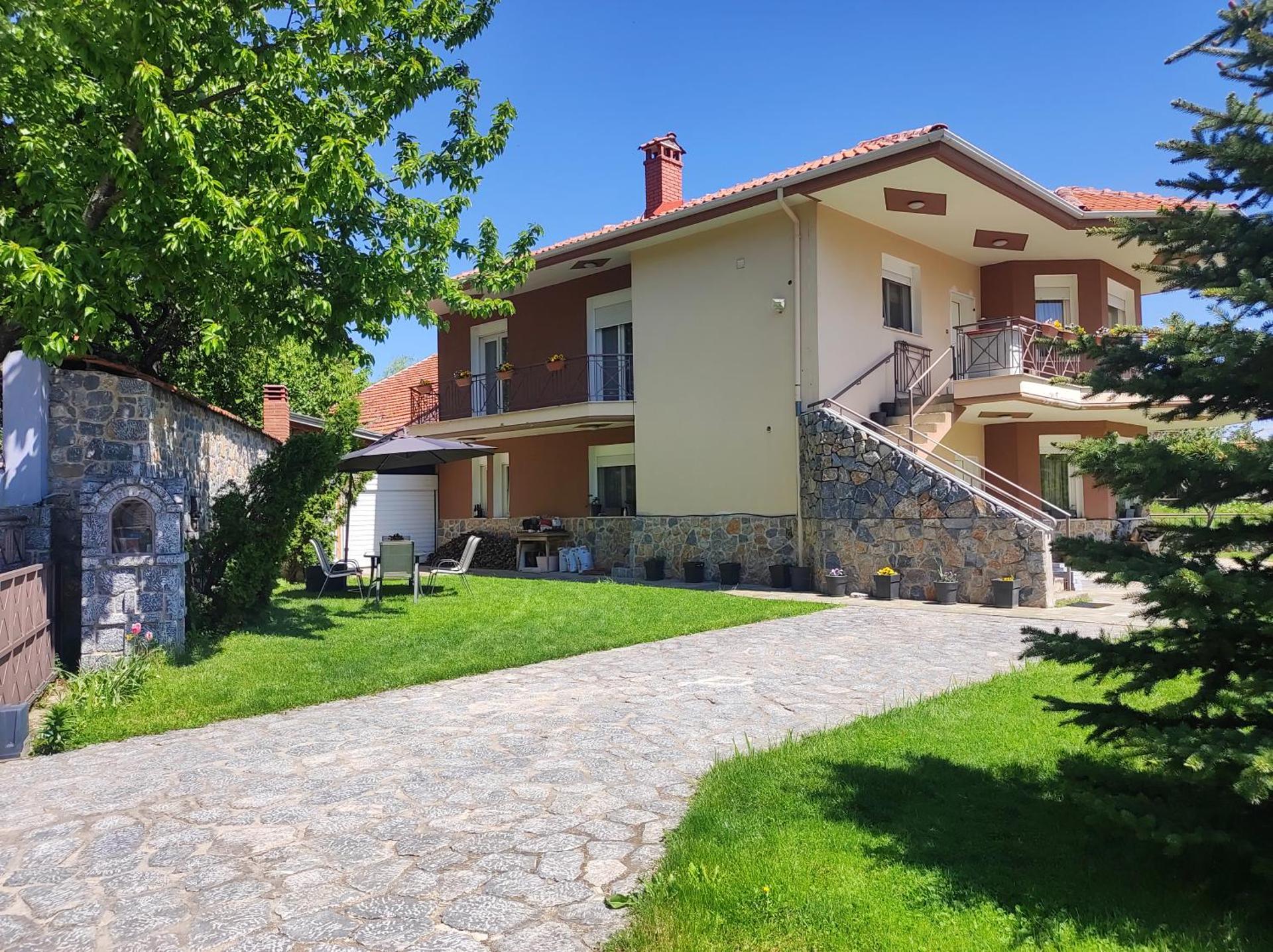 Σπιτοκαλυβάκι - Sweet home