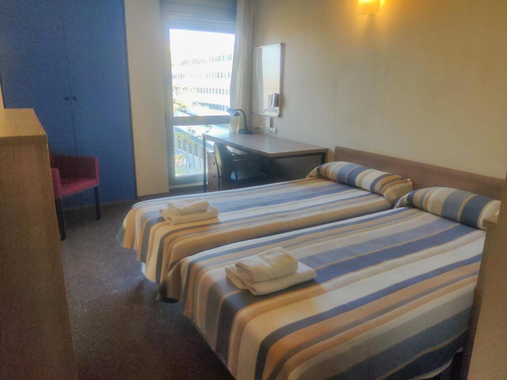 Residencia Universitaria Resa Hernan Cortes