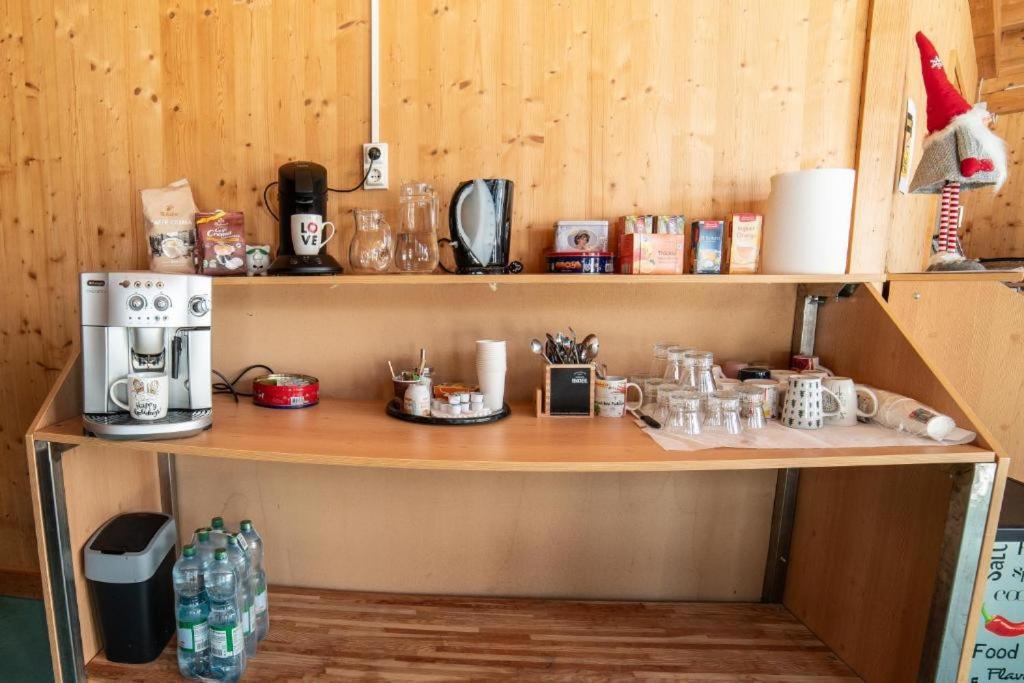 Coffee/tea facilities