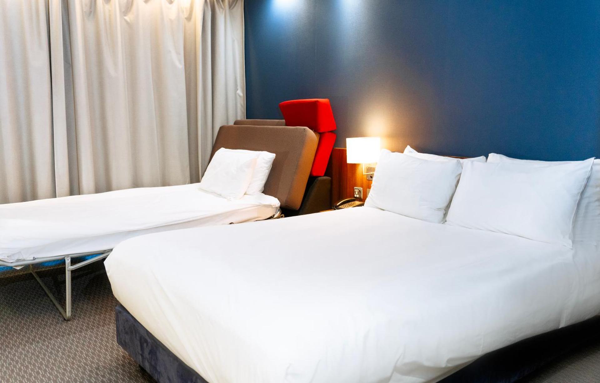 Holiday Inn Express Harlow by IHG