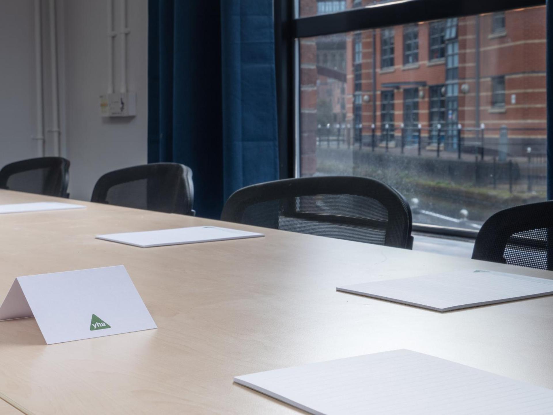 Meeting/conference room