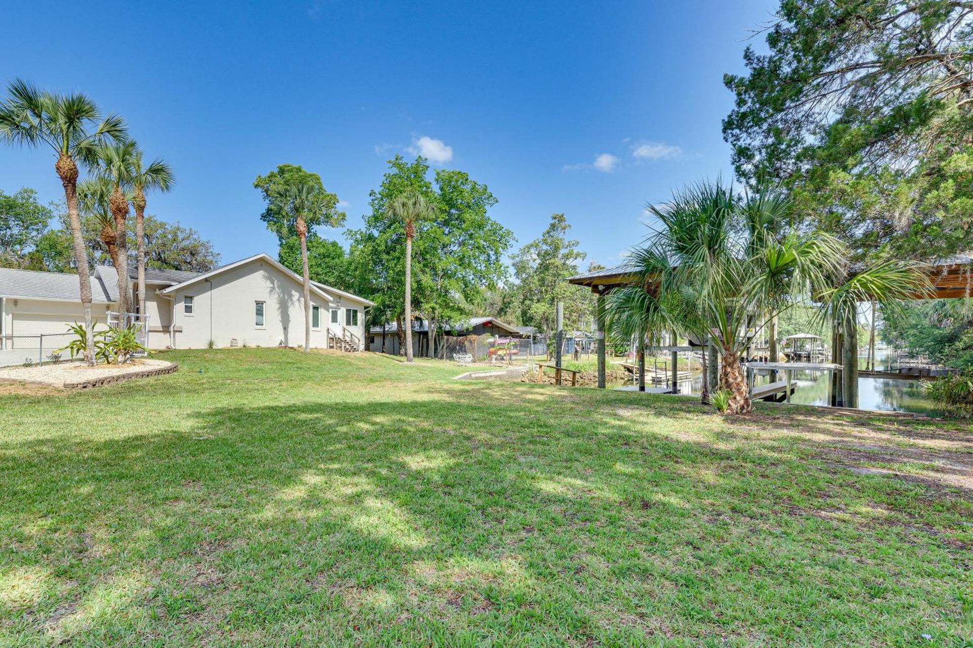 Canal-Front Retreat in Crystal River!
