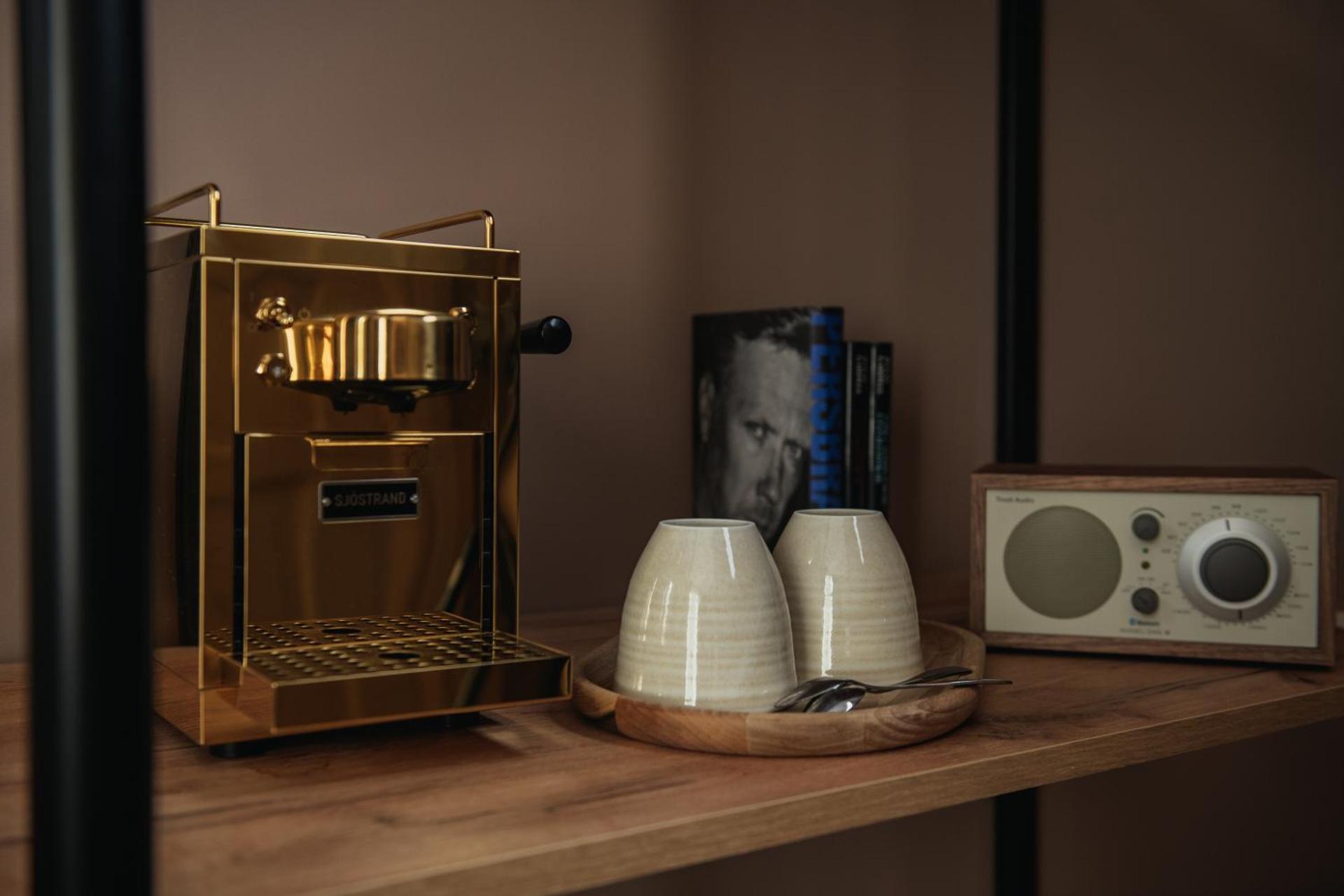 Coffee/tea facilities