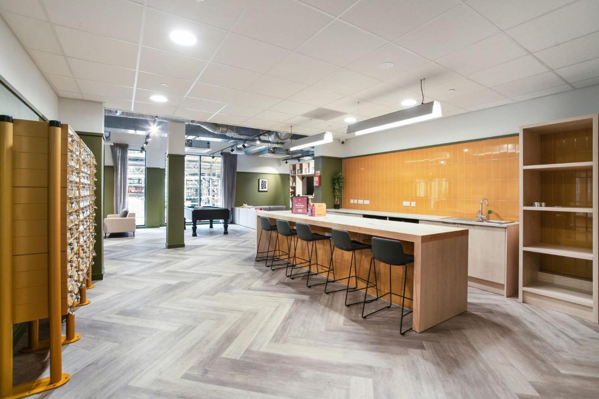 For Students Only - Stanley Dundee City Centre