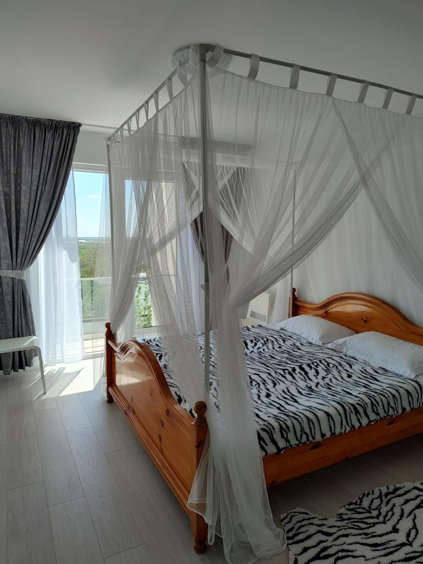 Lorena from White Tower