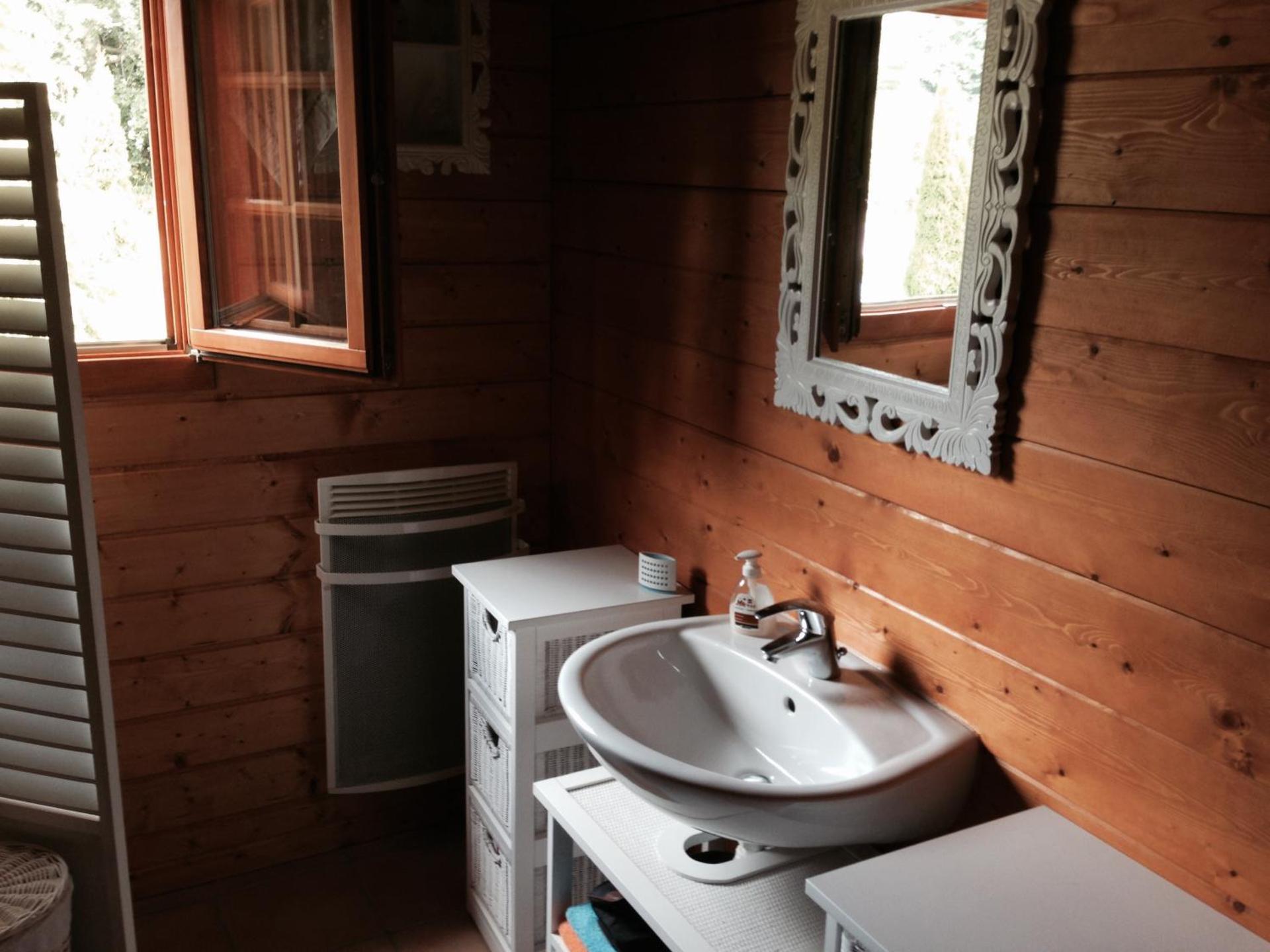 gîte avec spa, sauna et piscine