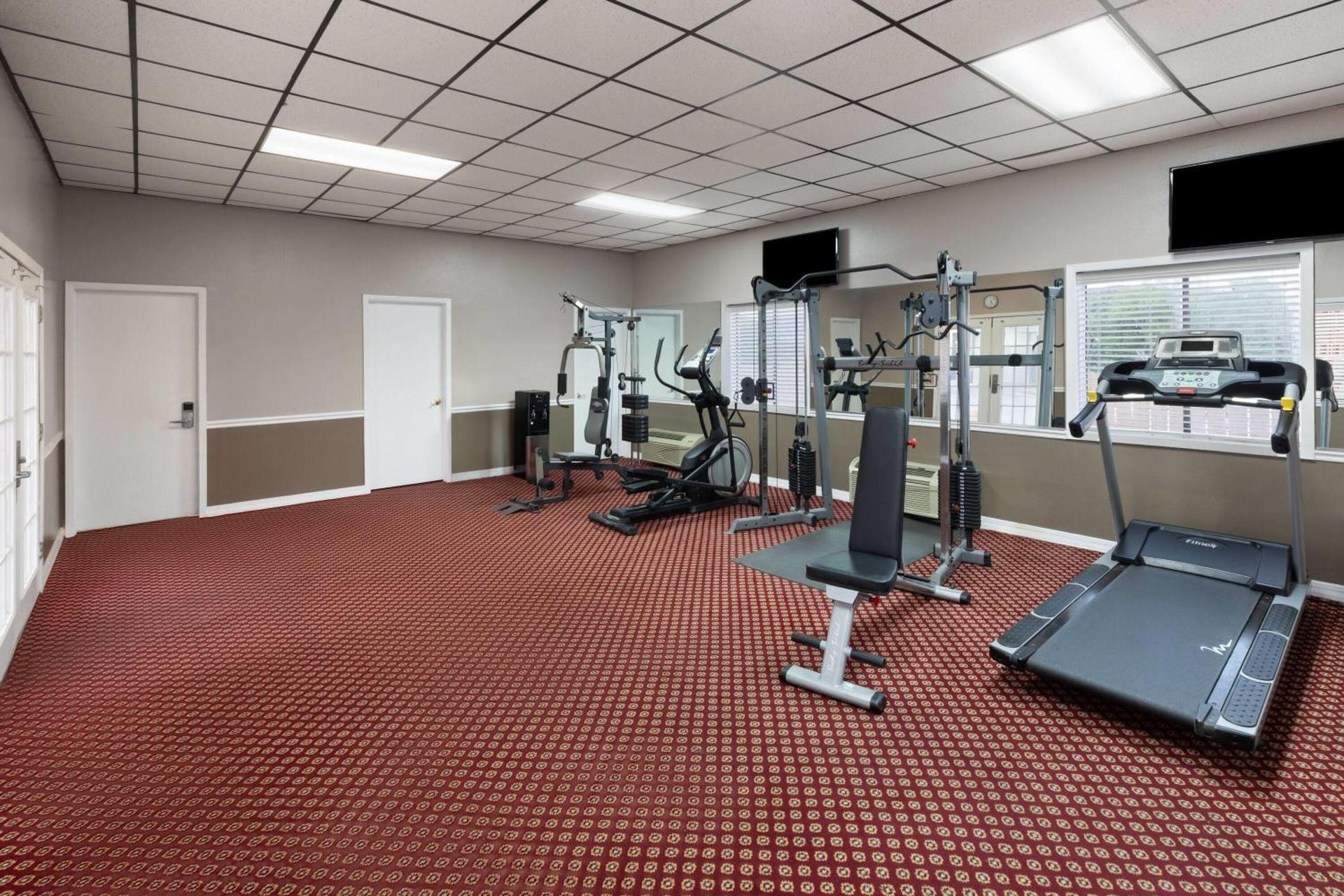 Super 8 by Wyndham Temple S General Bruce