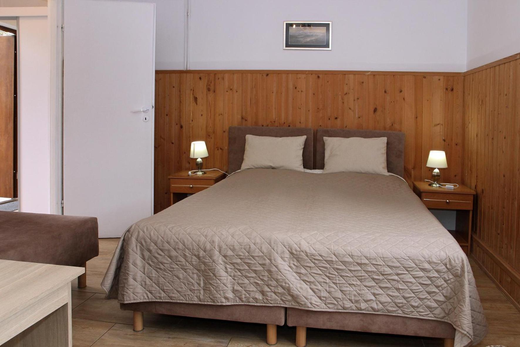 Quadruple Room with Bathroom