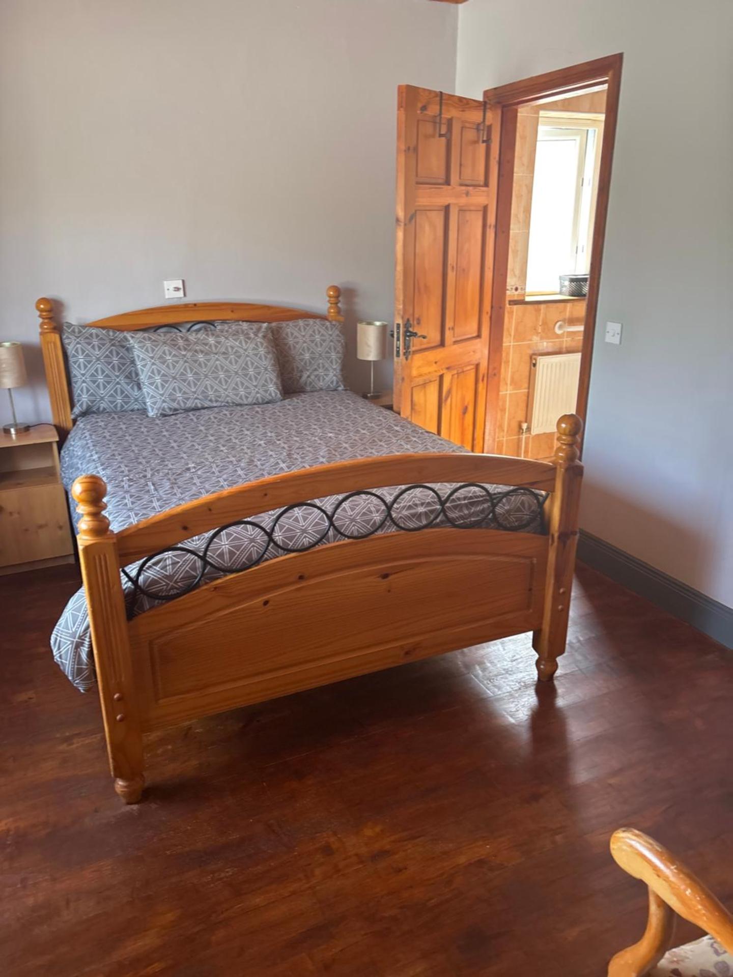 Doughlasha House V93RX64