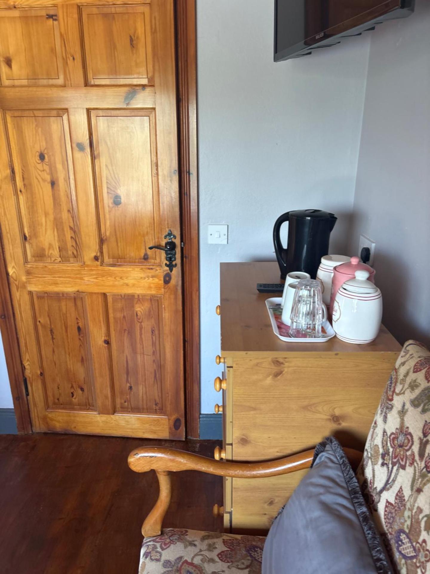 Doughlasha House V93RX64