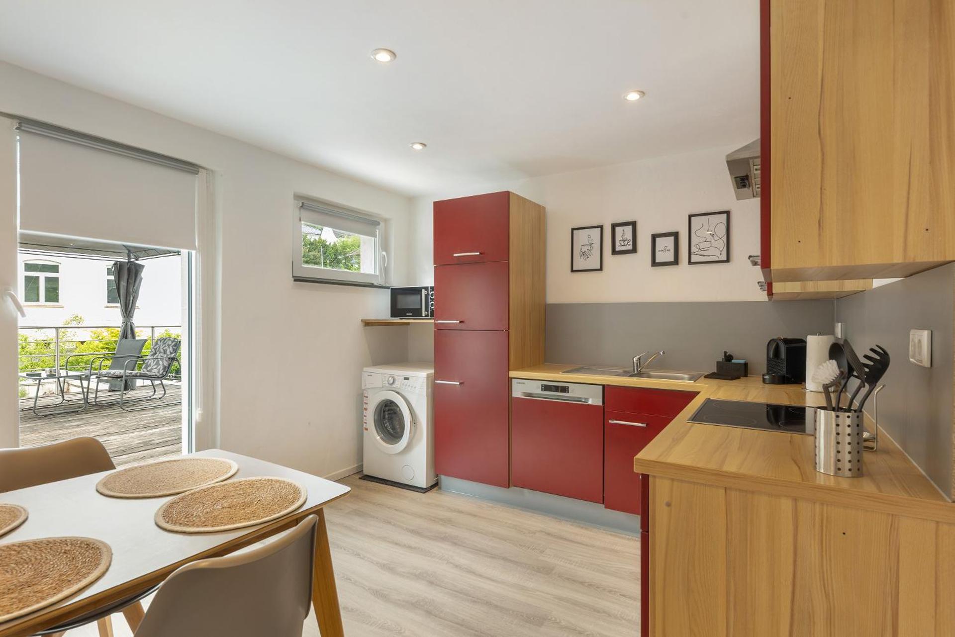 Kitchen or kitchenette