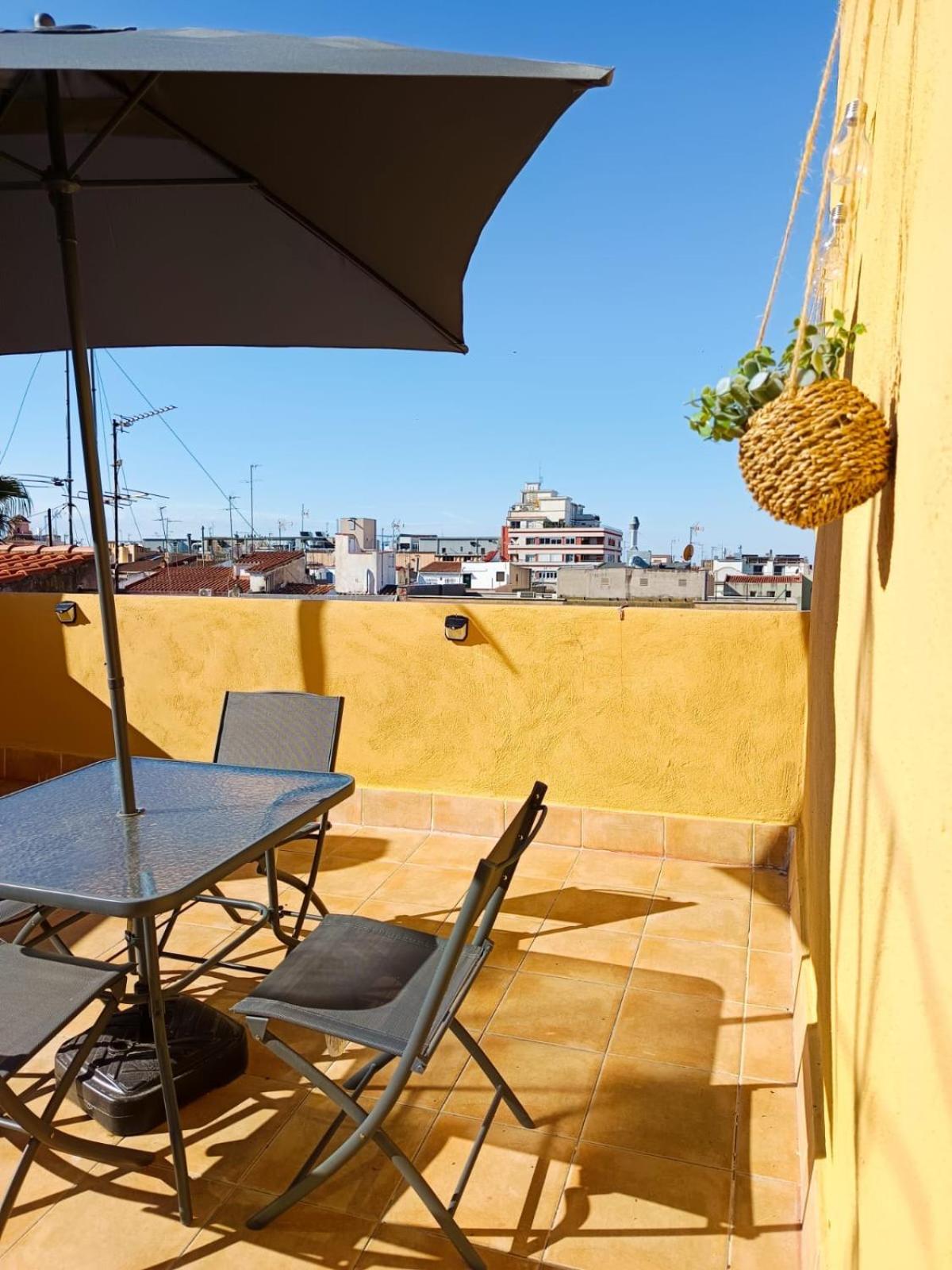 La Curiosa del Casc Antic