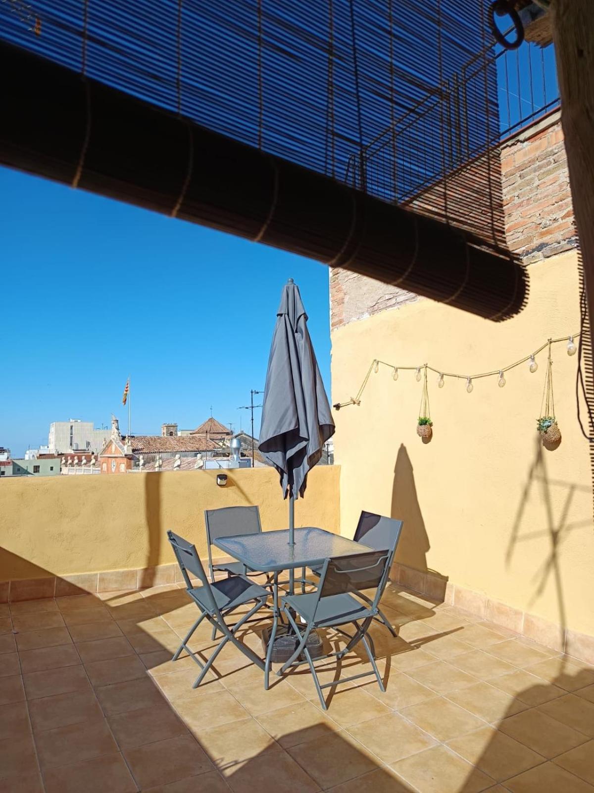 La Curiosa del Casc Antic