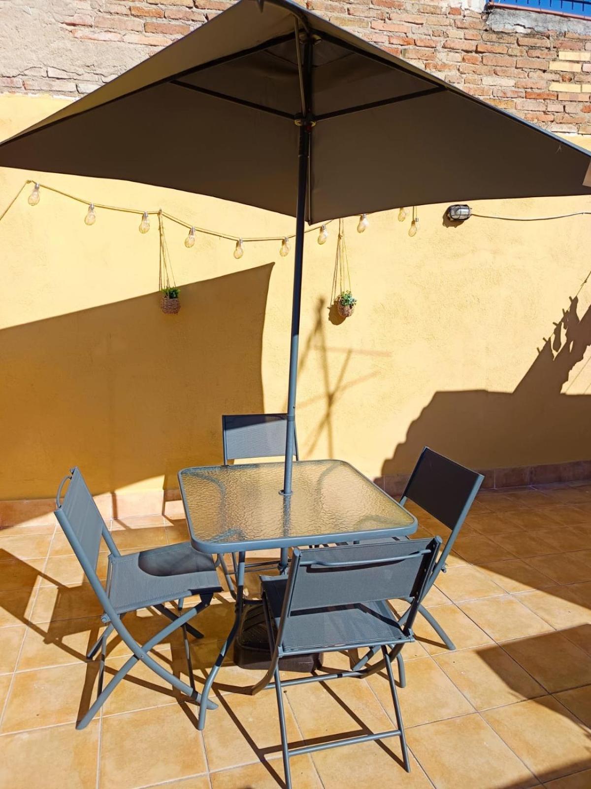 La Curiosa del Casc Antic