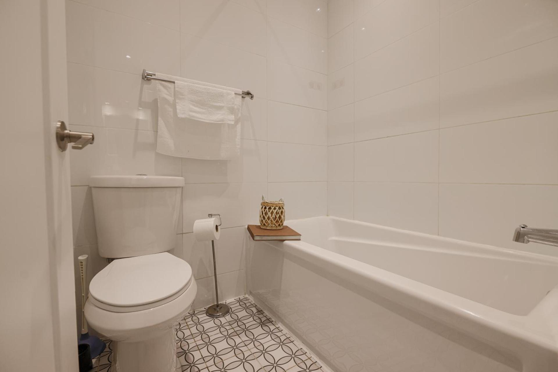 Saint Laurent St Hotel