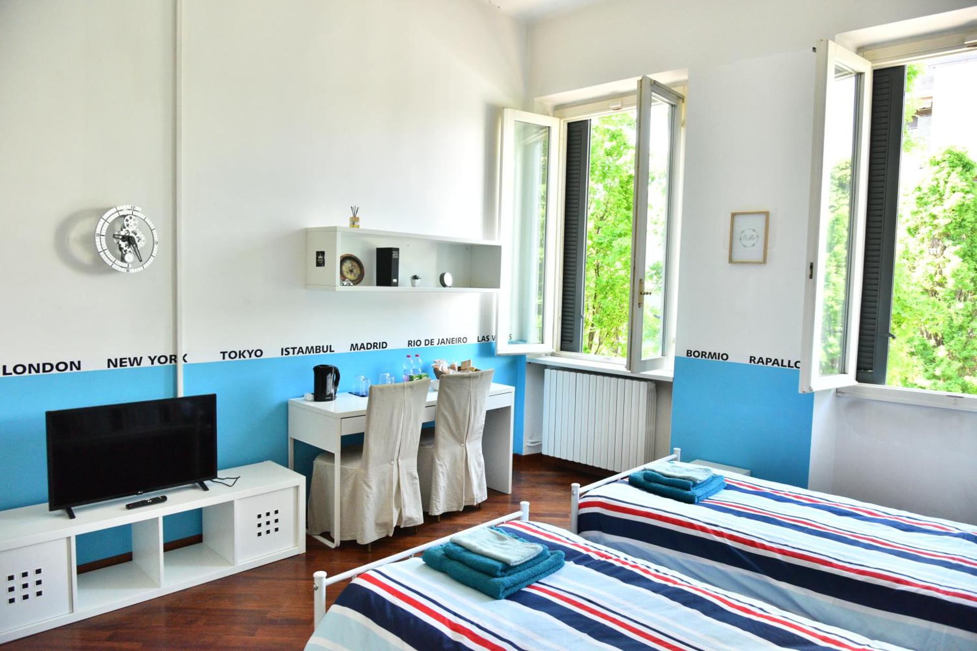 Triple Room with Private Bathroom